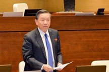 Bộ trưởng Tô Lâm nói về vụ "anh thợ điện đổi 100 USD bị phạt 90 triệu đồng"