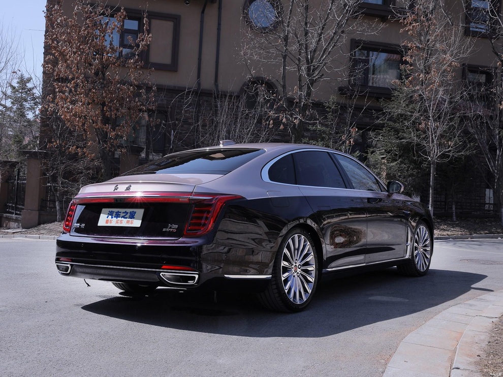 Hongqi chơi lớn, tặng xe sang cho tất cả VĐV giành HCV Olympic Tokyo - 4 Hongqi chơi lớn, tặng xe sang cho tất cả VĐV giành HCV Olympic Tokyo - 4