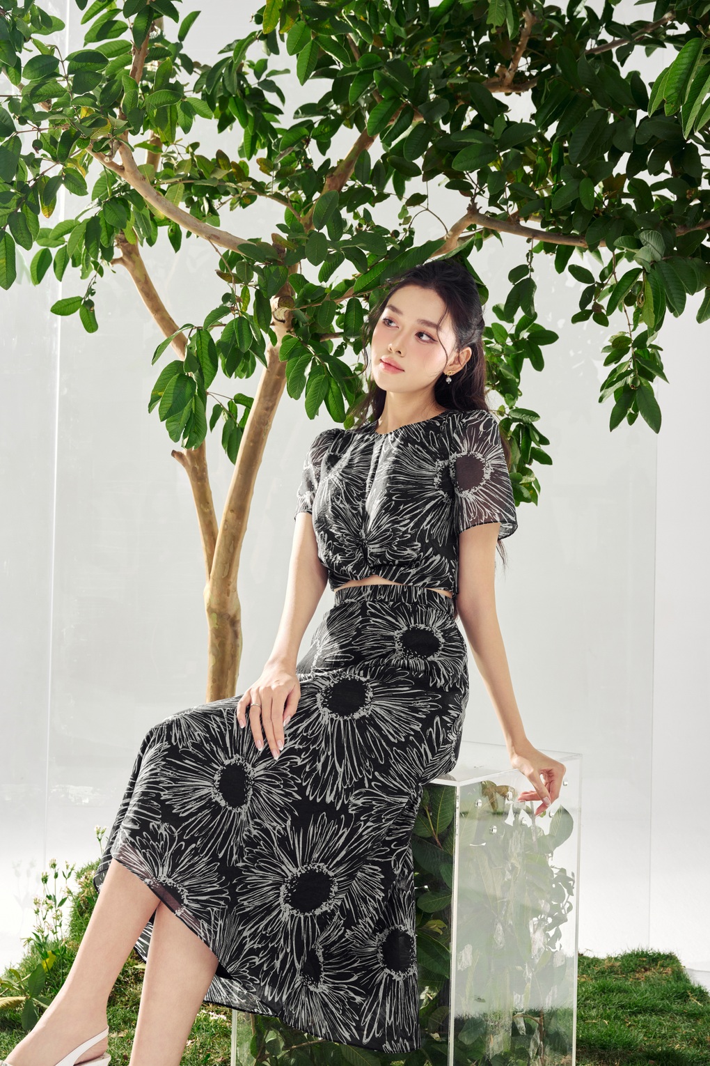 Những mẫu váy áo cô nàng công sở nên có trong tủ đồ - 7 Những mẫu váy áo cô nàng công sở nên có trong tủ đồ - 7