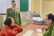 Người phụ nữ bán rau bị khách trộm hơn 60 triệu đồng