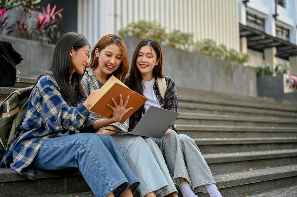 Người giàu trao truyền và bảo vệ sự giàu có trong gia đình nhờ 7 thói quen - 2 Người giàu trao truyền và bảo vệ sự giàu có trong gia đình nhờ 7 thói quen - 2