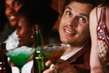 Chọn đàn bà hay bia?