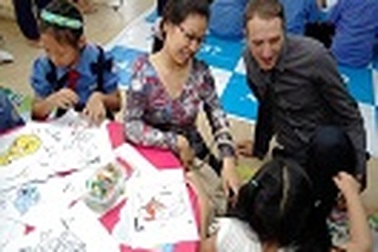 Ngày hội tiếng Anh hè Apollo: Một ngày cùng con chơi và học