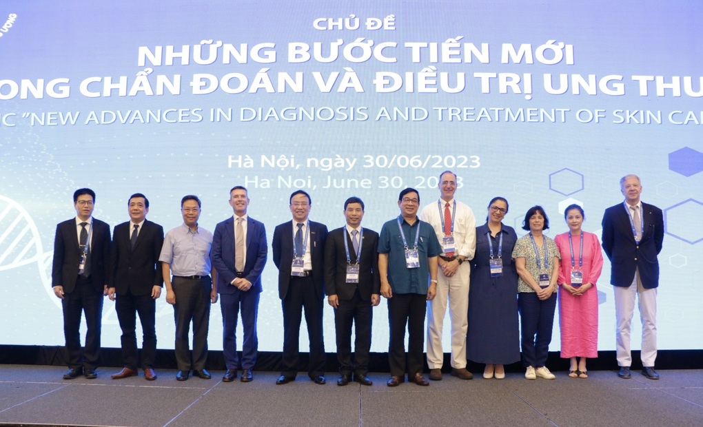 Lột da, tẩy trắng cấp tốc gây nguy cơ ung thư da - 2 Lột da, tẩy trắng cấp tốc gây nguy cơ ung thư da - 2