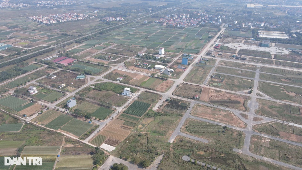 Những dự án siêu đầu cơ cũng găm đất rồi… để đó - 1 Những dự án siêu đầu cơ cũng găm đất rồi… để đó - 1