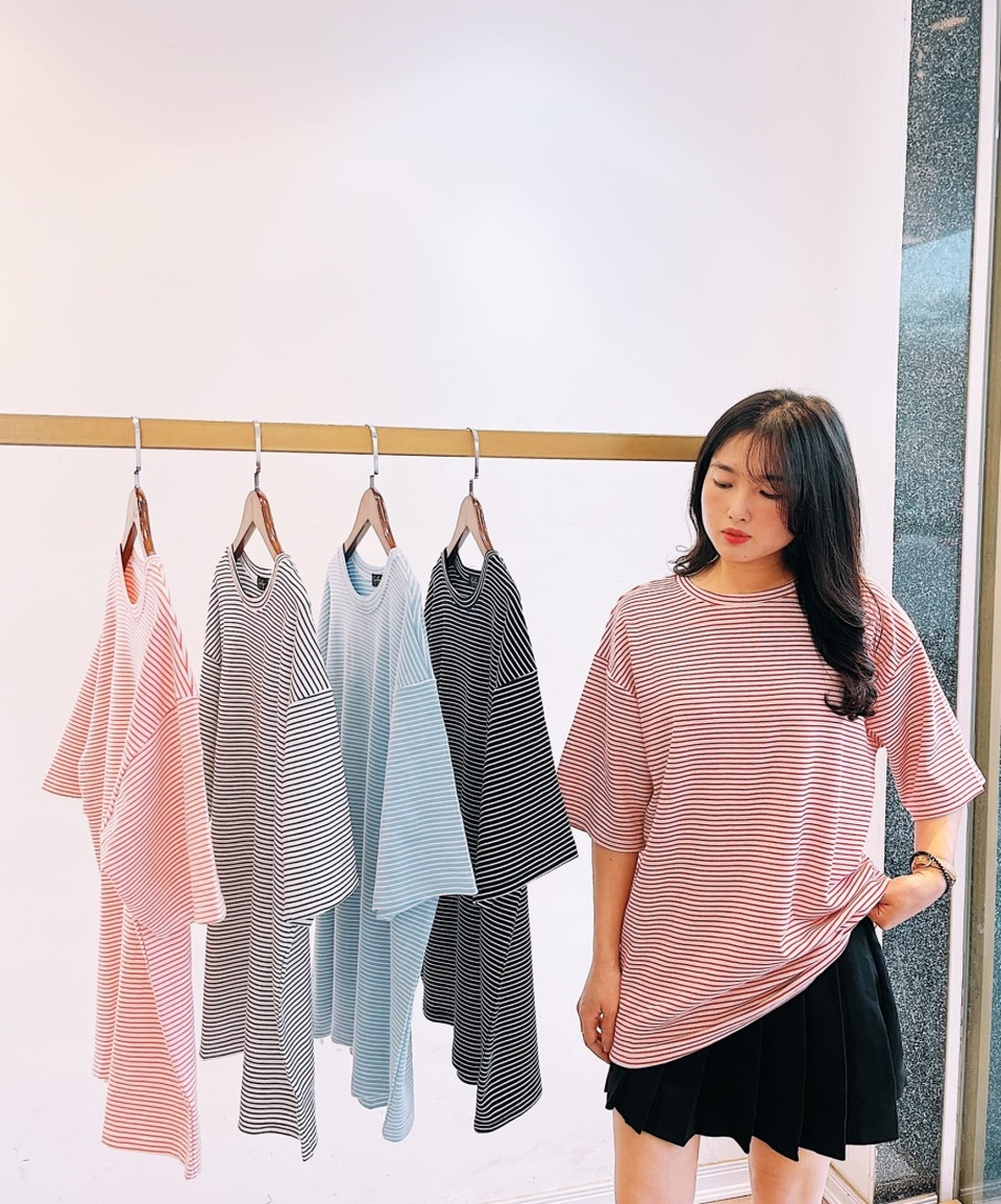 Petbychang - Biến hóa nhiều style cho áo thun hè thêm sành điệu - 1 Petbychang - Biến hóa nhiều style cho áo thun hè thêm sành điệu - 1