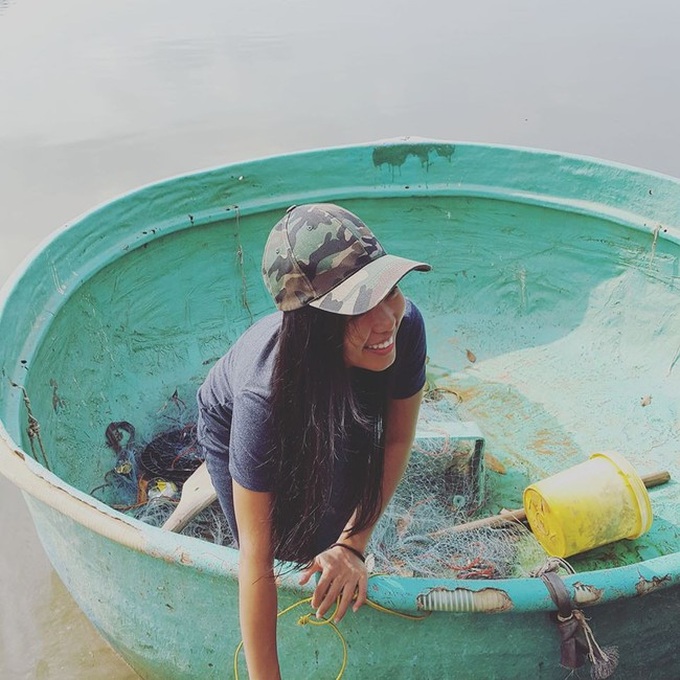 Bí quyết sống tối giản của cô gái Sài Gòn: Quần áo luôn dưới 10 bộ, chỉ có 3 đôi giày, không dùng sữa rửa mặt, kem chống nắng và "tối giản" cả người yêu! - Ảnh 7. Bí quyết sống tối giản của cô gái Sài Gòn: Quần áo luôn dưới 10 bộ, chỉ có 3 đôi giày, không dùng sữa rửa mặt, kem chống nắng và "tối giản" cả người yêu! - Ảnh 7.