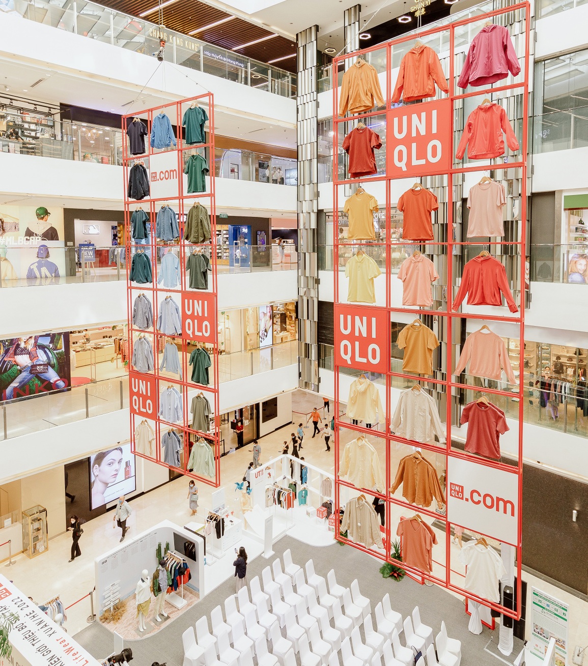 UNIQLO cam kết tiếp tục đồng hành cùng Việt Nam trong năm 2022 - 2 UNIQLO cam kết tiếp tục đồng hành cùng Việt Nam trong năm 2022 - 2