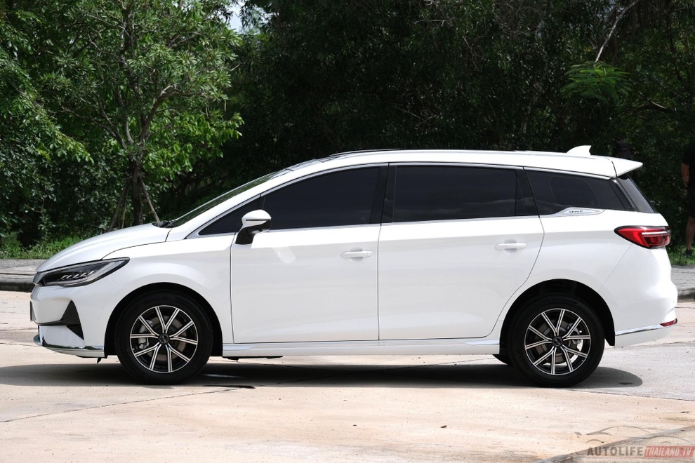 BYD M6 sắp về Việt Nam, sẽ đấu Innova Cross nhưng giá rẻ hơn cả Xpander - 5 BYD M6 sắp về Việt Nam, sẽ đấu Innova Cross nhưng giá rẻ hơn cả Xpander - 5