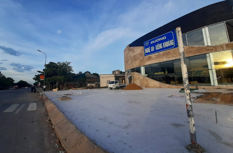 Trói” trách nhiệm chủ đầu tư dự án triệu đô bị tố thất hứa tại Nghệ An - 3 Trói” trách nhiệm chủ đầu tư dự án triệu đô bị tố thất hứa tại Nghệ An - 3