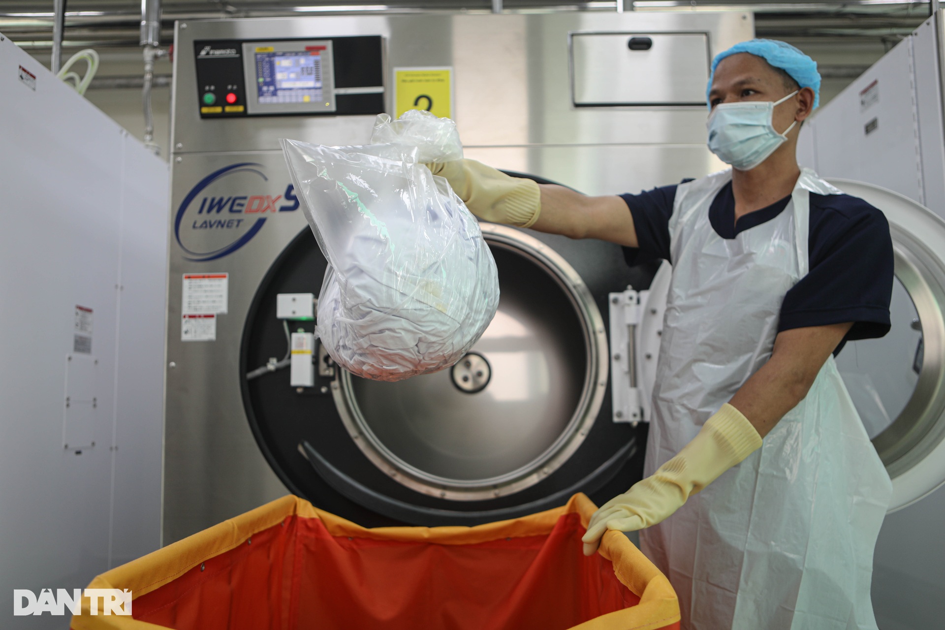 Cận cảnh “dự án 6 năm” vượt Covid-19 giúp phòng chống nhiễm khuẩn bệnh viện - 11