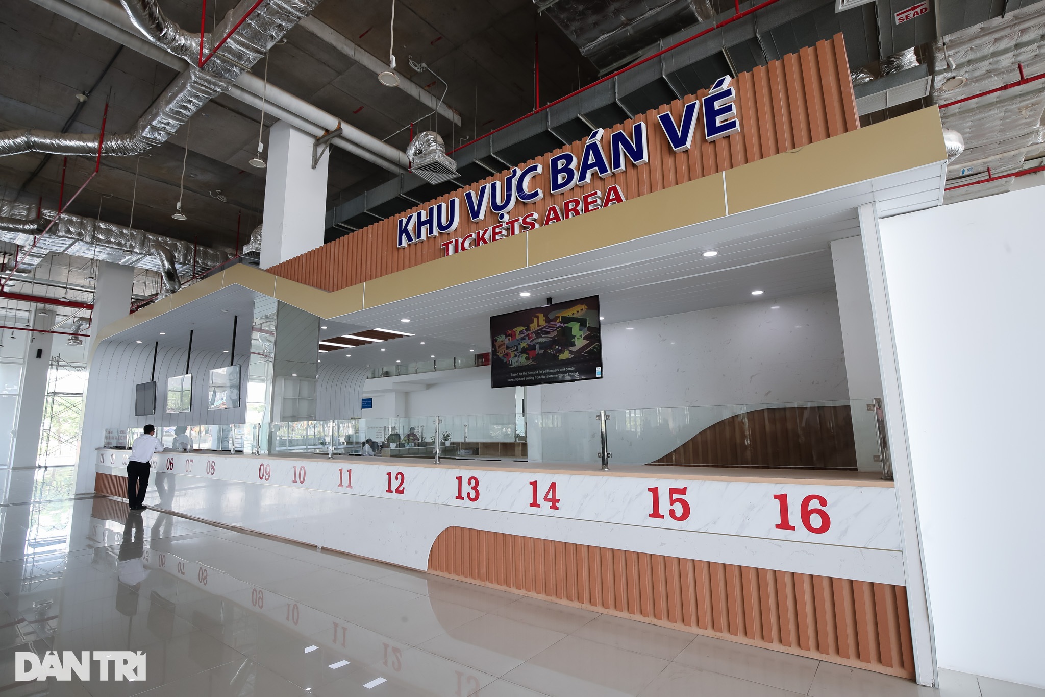 Bến xe lớn và hiện đại nhất nước... vắng khách - 4 Bến xe lớn và hiện đại nhất nước... vắng khách - 4