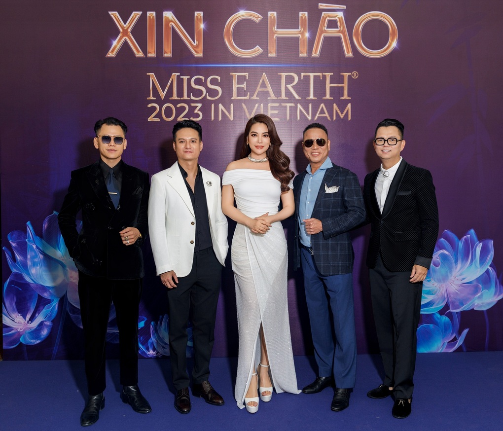 90 thí sinh Hoa hậu Trái đất 2023 khoe sắc tại Nhà hát TPHCM - 9 90 thí sinh Hoa hậu Trái đất 2023 khoe sắc tại Nhà hát TPHCM - 9