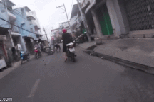 Clip cảnh sát hình sự truy đuổi cướp gay cấn như phim hành động