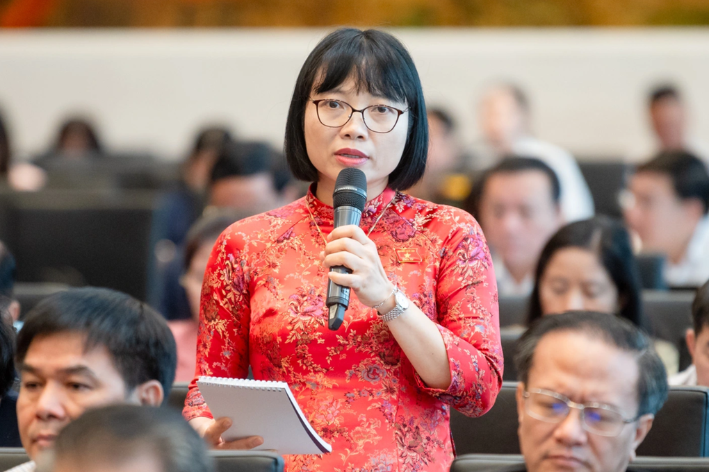 Đại biểu Quốc hội không muốn đổi tên tòa án vì lo phát sinh chi phí - 1 Đại biểu Quốc hội không muốn đổi tên tòa án vì lo phát sinh chi phí - 1