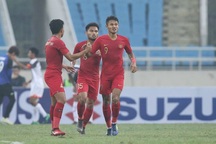 Bị đuổi 1 người, U23 Indonesia giành 3 điểm hú vía trước U23 Brunei