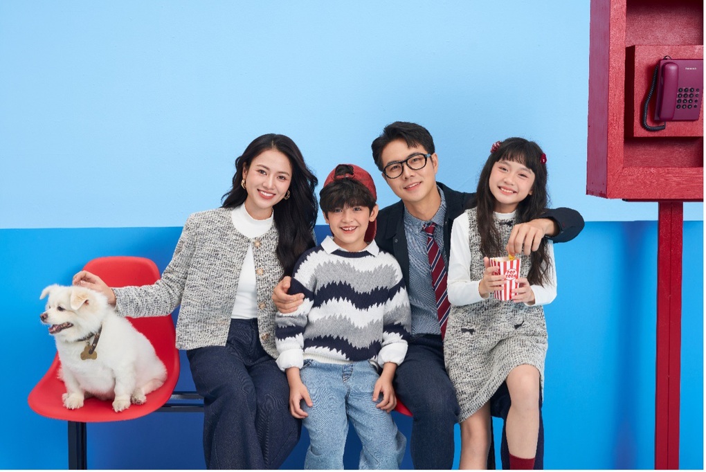 Việt Hoa - Đức Hiếu đẹp đôi trong bộ sưu tập gia đình True Family của 5S Fashion - 2