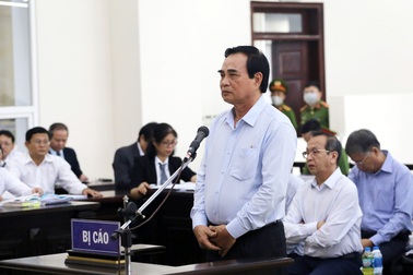 Cựu Chủ tịch Đà Nẵng Văn Hữu Chiến đề nghị tòa tuyên mình không phạm tội!