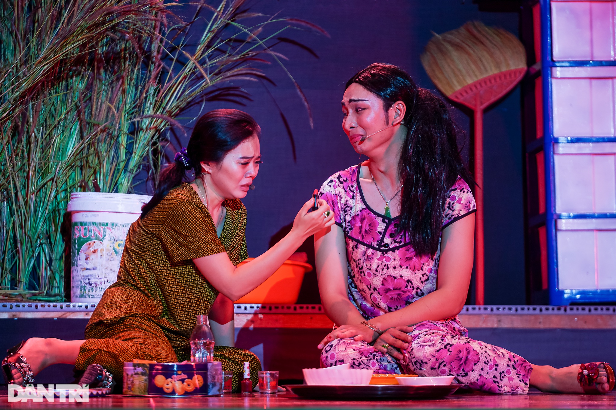 Bất ngờ khoảnh khắc: Khi sinh viên làm kịch chuyên nghiệp - 11