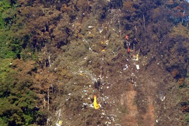 Tìm thấy 12 thi thể tại hiện trường vụ tai nạn máy bay Nga