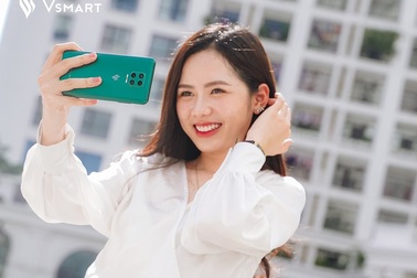 Smartphone có camera ẩn dưới màn hình của Vsmart chưa hẹn ngày ra mắt