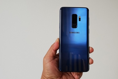 Galaxy S9+ màu xanh san hô chính thức lên kệ