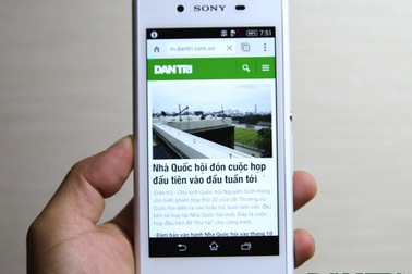 Cận cảnh Xperia E3 tầm trung giá 5 triệu sắp bán tại Việt Nam