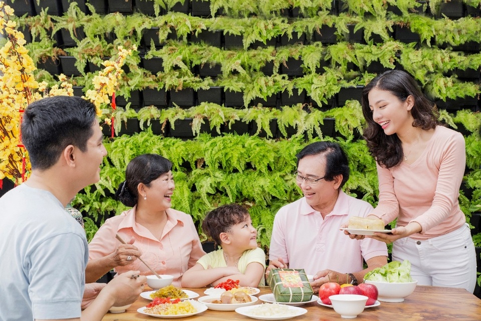 Ăn uống, sinh hoạt thế nào ngày Tết để phòng ngừa đột quỵ mùa lạnh? - 2 Ăn uống, sinh hoạt thế nào ngày Tết để phòng ngừa đột quỵ mùa lạnh? - 2