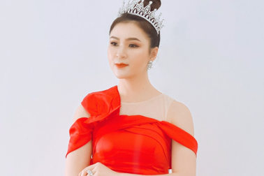 Nữ hoàng trang sức 2009 Diễm Hương  giờ ra sao?