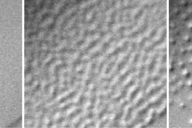 Tại sao bề mặt của băng lại ướt?