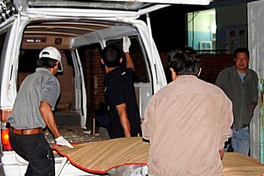 Mâu thuẫn gia đình, vợ đốt chết chồng trong đêm