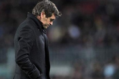 Tito Vilanova trách móc Pique sau trận thua của Barcelona