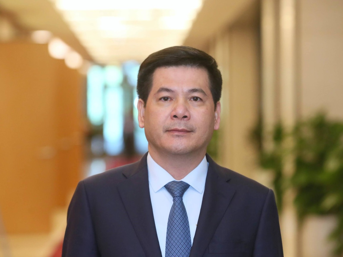 Giá xăng tăng cao, Bộ trưởng Công Thương nói: Không nên ép giá thật thấp - 1 Giá xăng tăng cao, Bộ trưởng Công Thương nói: Không nên ép giá thật thấp - 1
