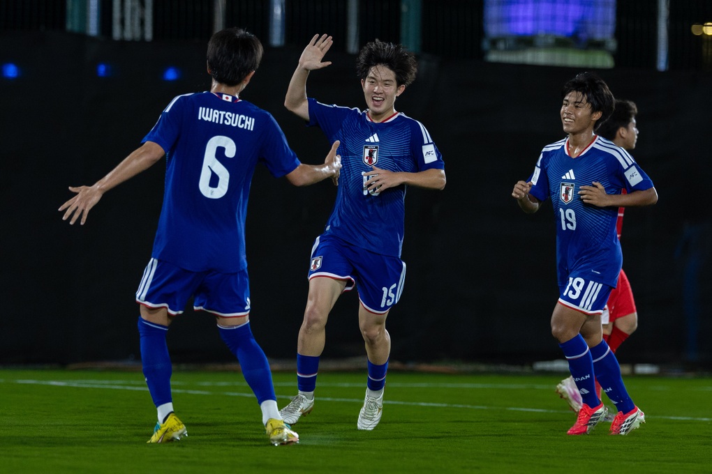 U17 Indonesia rơi xuống cuối bảng, Trung Quốc bất ngờ có vé dự World Cup - 1