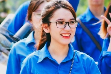 Nữ Đảng viên 9X tài năng, say mê công tác Đoàn trường ĐH Kinh tế Quốc dân