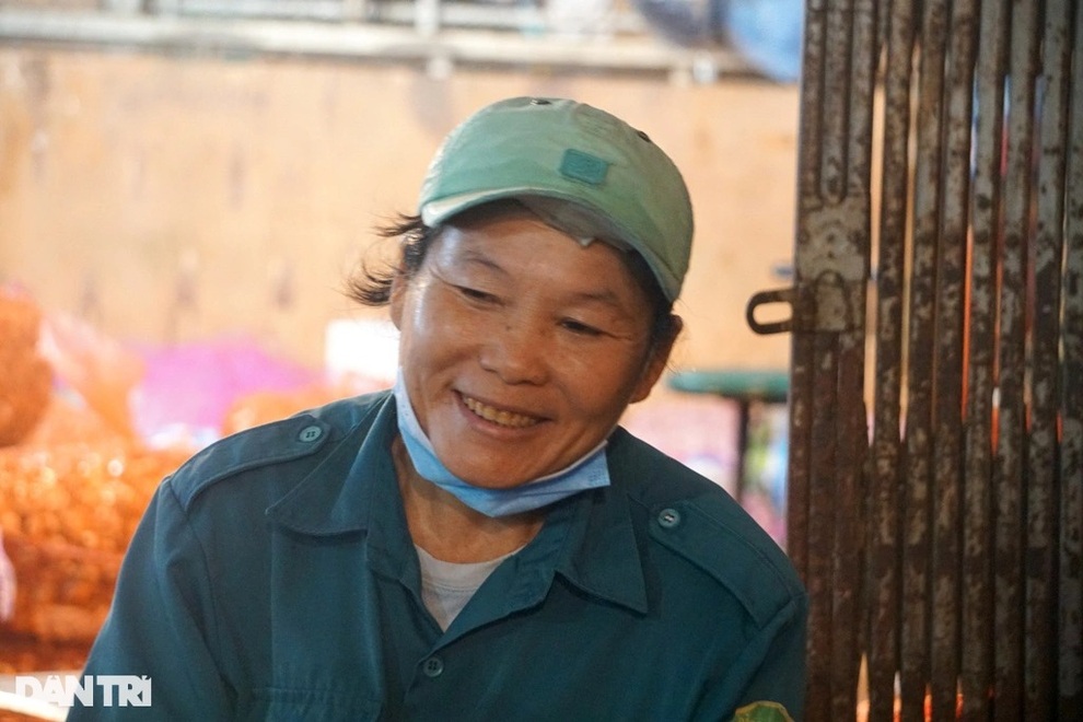 Những người phụ nữ không có ngày 20/10 - 3 Những người phụ nữ không có ngày 20/10 - 3