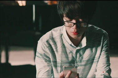 “Nữ hoàng selfie” truy tìm nàng “Lọ Lem” cùng “hoàng tử” Bùi Anh Tuấn