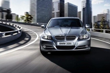 Bảng giá mới của BMW, Hyundai tại Việt Nam