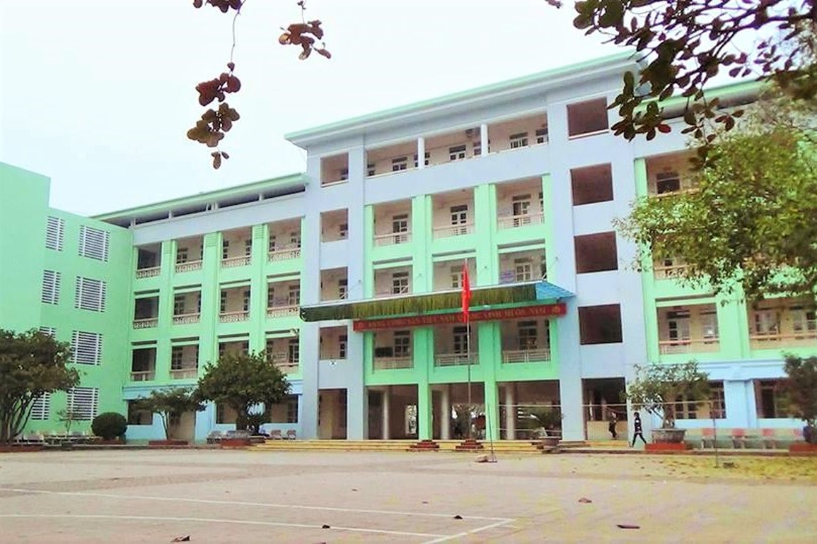 Giáo sư về dạy trường chuyên ở Hòa Bình sẽ được hỗ trợ 1 tỷ đồng - 1 Giáo sư về dạy trường chuyên ở Hòa Bình sẽ được hỗ trợ 1 tỷ đồng - 1
