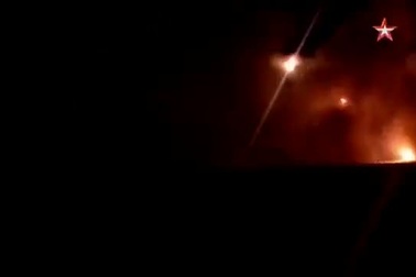 Cơn bão lửa BM-21 Grad trong đêm