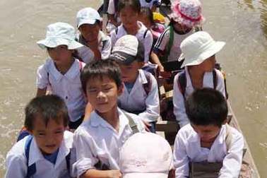 Dân “ngồi trên đống lửa” vì lũ đầu nguồn lên nhanh