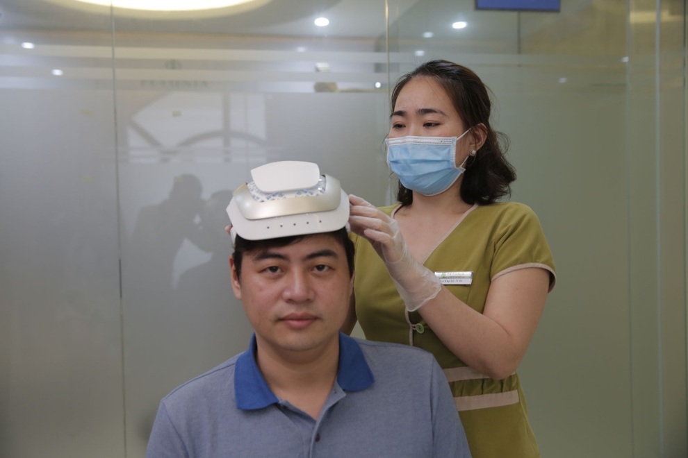Da đầu khỏe, tóc mọc nhanh nhờ liệu pháp chăm sóc da đầu tại Petunia Charm Center - 4 Da đầu khỏe, tóc mọc nhanh nhờ liệu pháp chăm sóc da đầu tại Petunia Charm Center - 4