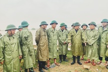 Phó Thủ tướng kiểm tra công tác ứng phó với mưa lũ tại Quảng Bình