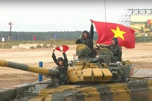 Đội tăng Việt Nam về đích đầu tiên ngày ra quân tại Army Games