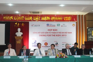 Công bố Giải golf từ thiện Vì trẻ em nghèo Việt Nam năm 2013