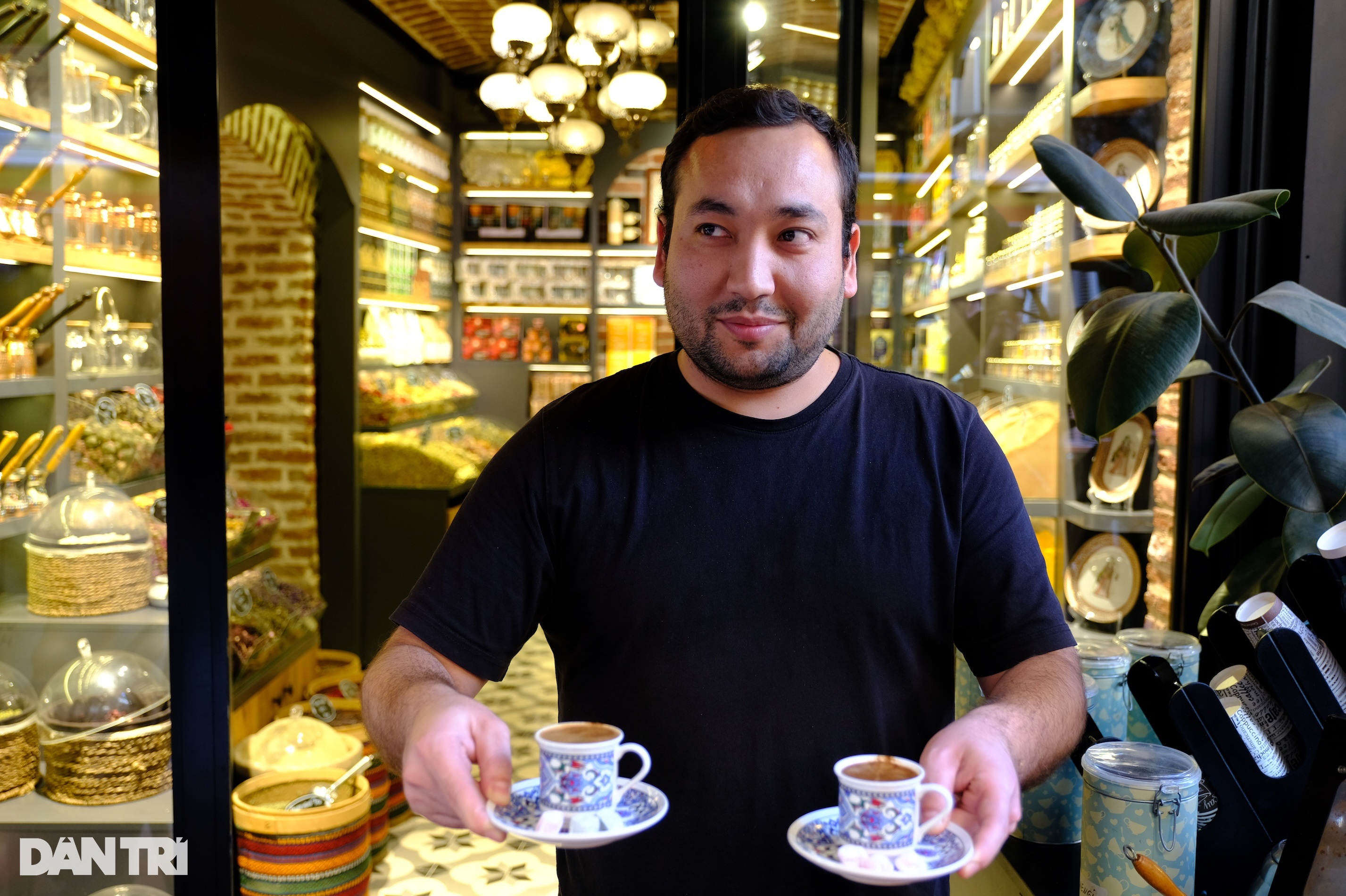 Cà phê vùi cát nóng: Di sản sống giữa lòng Istanbul - 7 Cà phê vùi cát nóng: Di sản sống giữa lòng Istanbul - 7
