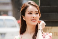Bận rộn đưa tin về Covid-19, Thuỵ Vân phải nhờ bố mẹ cho con học online