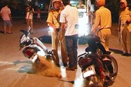 CSGT Hà Nội nghiên cứu dùng bùi nhùi bắt "quái xế"