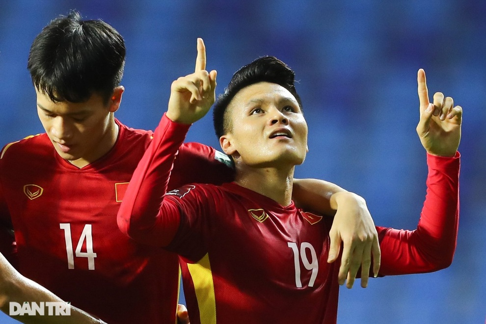 Việt Nam 4-0 Indonesia: Duyên ngầm của Công Phượng - 6 Việt Nam 4-0 Indonesia: Duyên ngầm của Công Phượng - 6