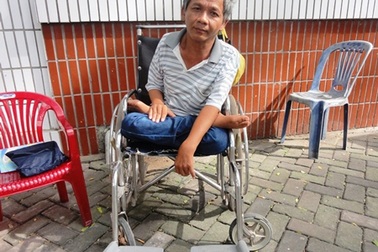 Chuyện tình cổ tích của người đàn ông tật nguyền